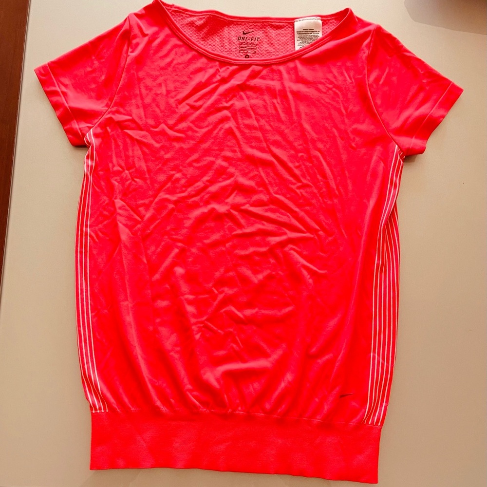 Nike Dri - Fit Top